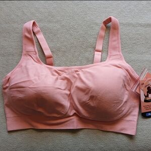 NWT Shapermint Essentials Everyday Comfort Straps Wireless Shaping Bra - Rose